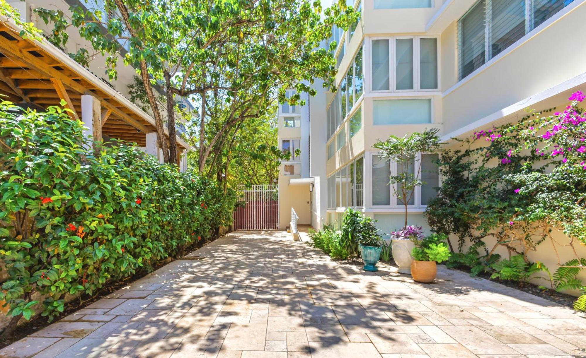 Hidden Gem In Miramar- Power Generator- Parking Apartment San Juan Luaran gambar
